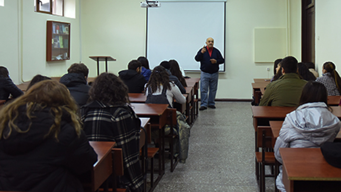 Pupils-visit-at-YSU