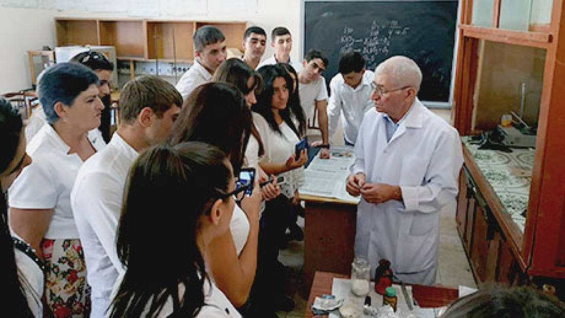 Pupils-visited-faculty-of-Chemistry