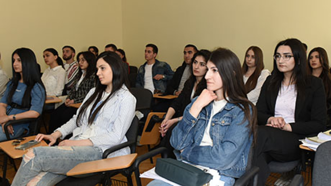 YSU-faculty-of-law-students-teach-teaching-skills