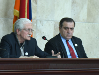 Georgian-delegation-at-YSU