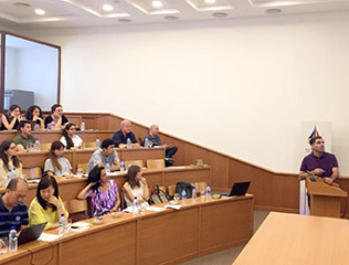 Faculty-of-biology-take-part-in-international-school