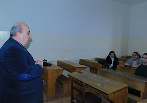 Pupils-of-the-94th-school-visited-Faculty-of-Chemistry
