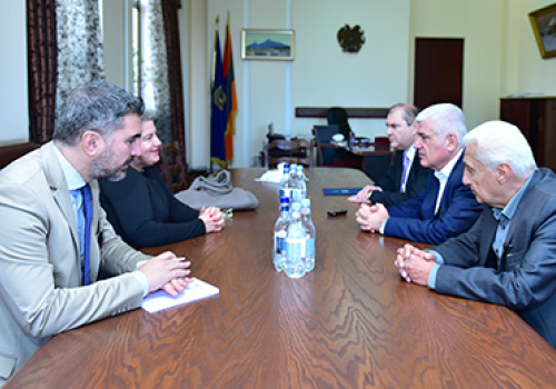 Gegham-Gevorgyan-met-with-ambassador-of-Greece-in-Armenia
