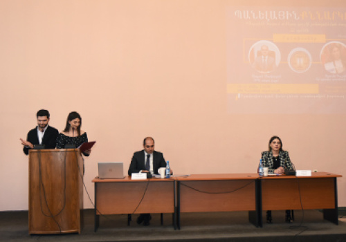 Panel-discussion-at-the-faculty-of-Law